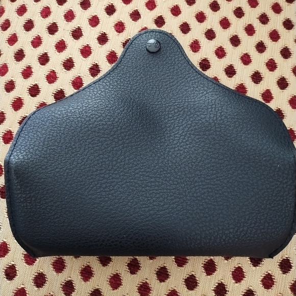 Ray Ban Sunglasses Case - Picture 6 of 6